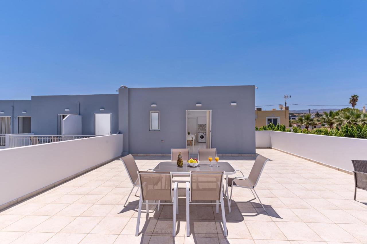 Azure Seaside Apts Magnisia Exterior photo