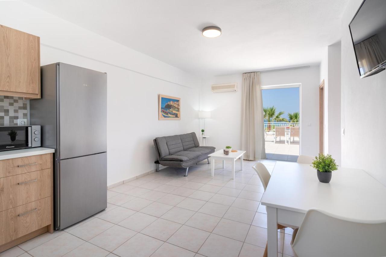 Azure Seaside Apts Magnisia Exterior photo